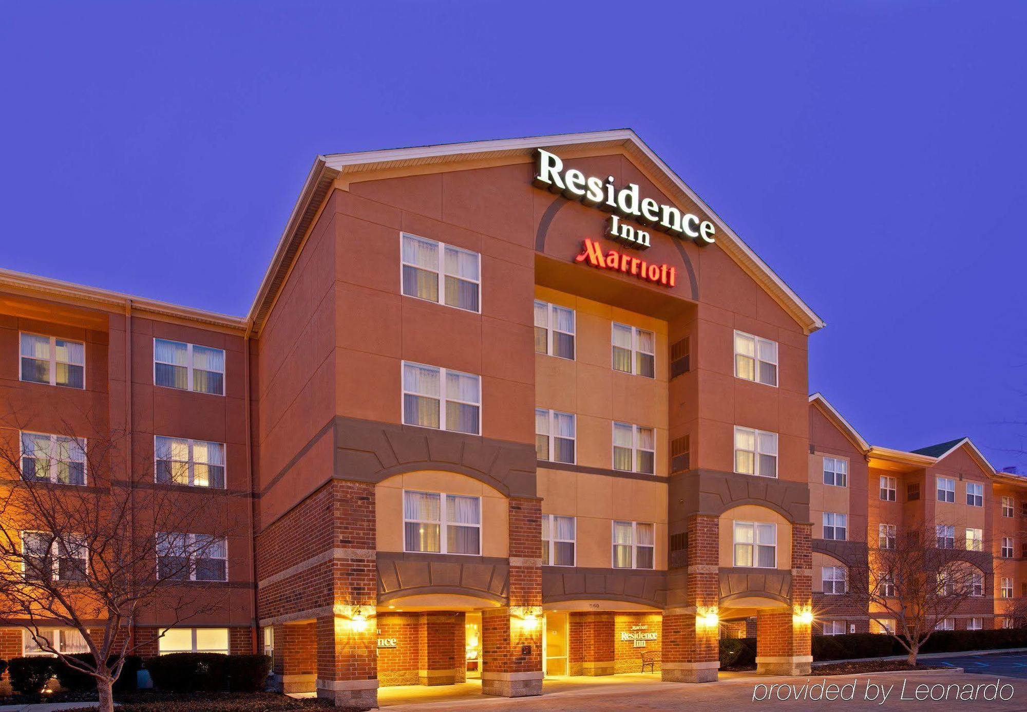 Residence Inn Indianapolis Downtown On The Canal Экстерьер фото